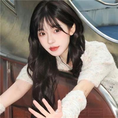 惊叫少女